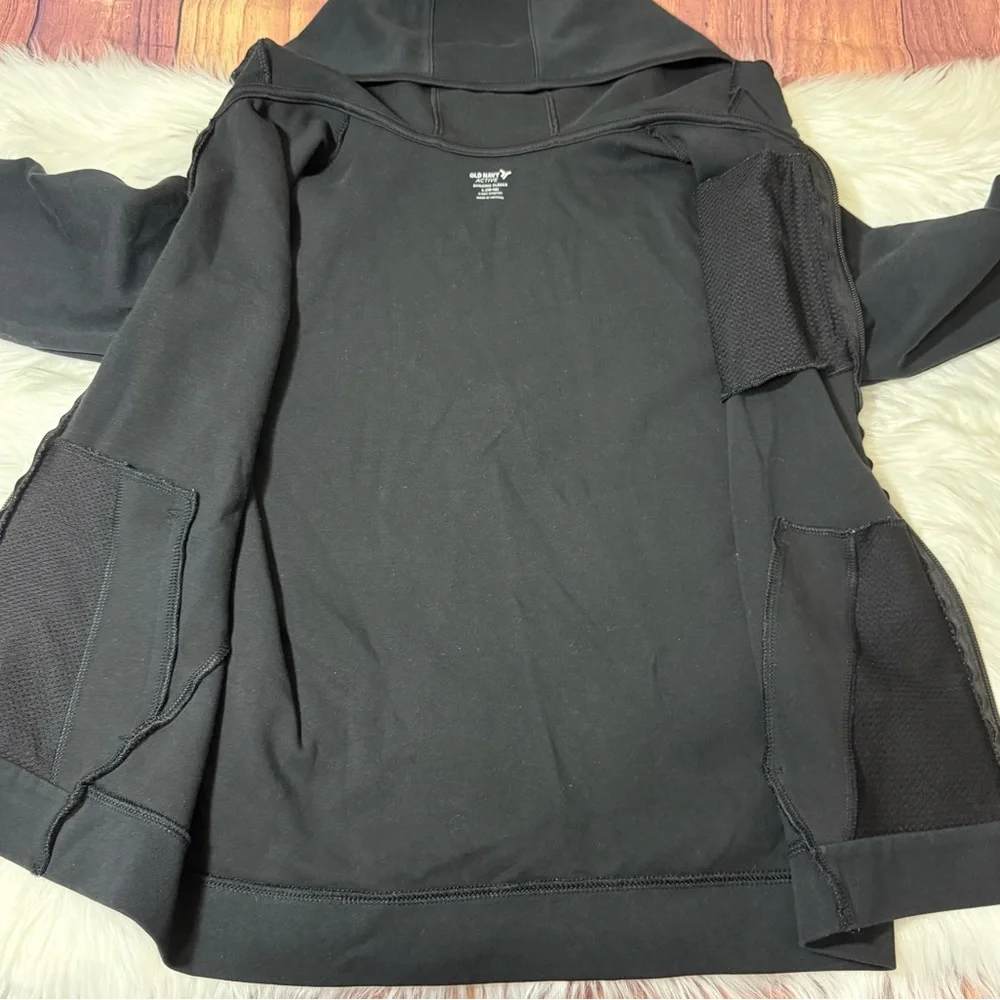 Old Navy Active Dynamic Fleece Boys Size L (10/12) Black Hooded Jacket